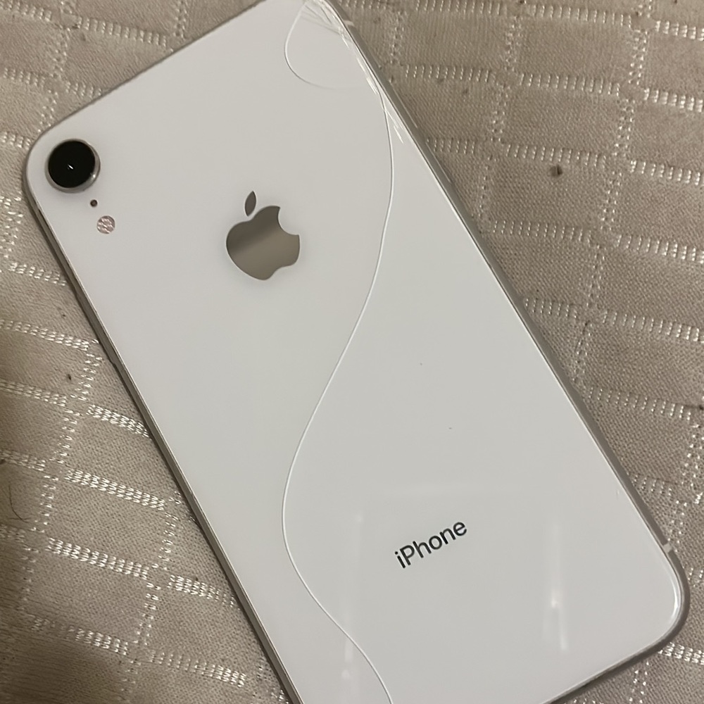 iPhone XR